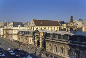 La fa&ccedil;ade du Cnam rue Saint-Martin